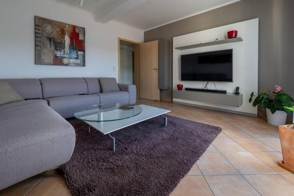 Wohnung Mit Talblick, Ladestation E-Auto Siegen Exteriör bild